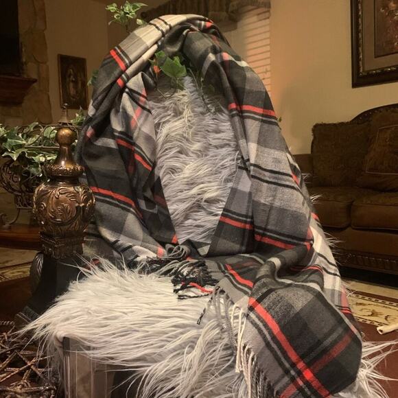 Large Checkered scarf. Red/black/gray/white plaid winter scarf with fringe warm - Picture 2 of 7